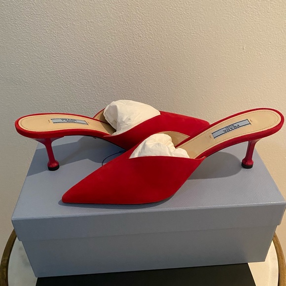 Prada Suede Pointy Toe Mule Red - Picture 5 of 13
